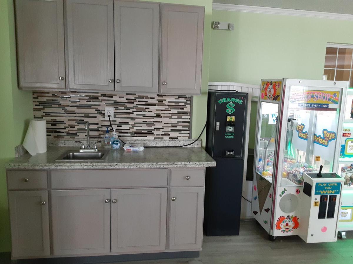 Marylander Condominiums, 90 Steps From The Beach Ocean City Buitenkant foto