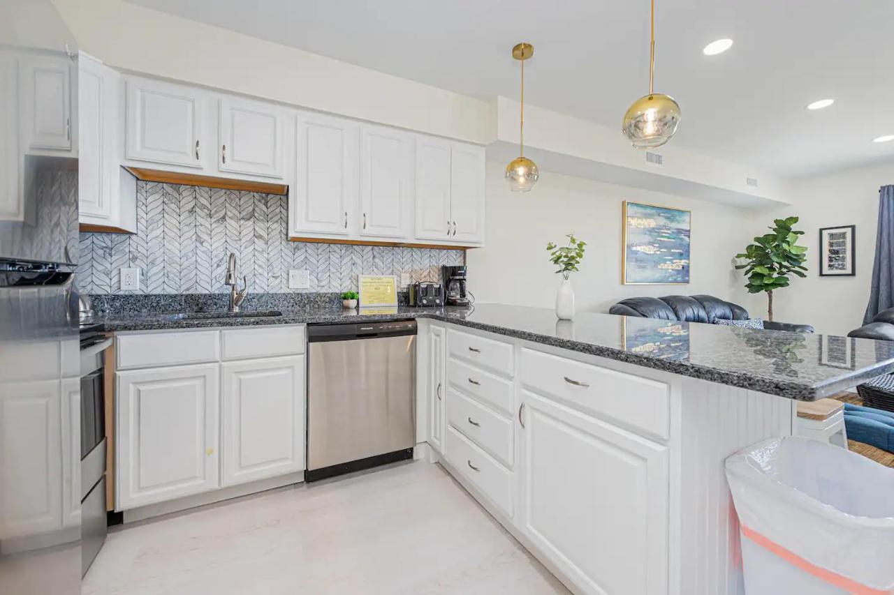 Marylander Condominiums, 90 Steps From The Beach Ocean City Buitenkant foto