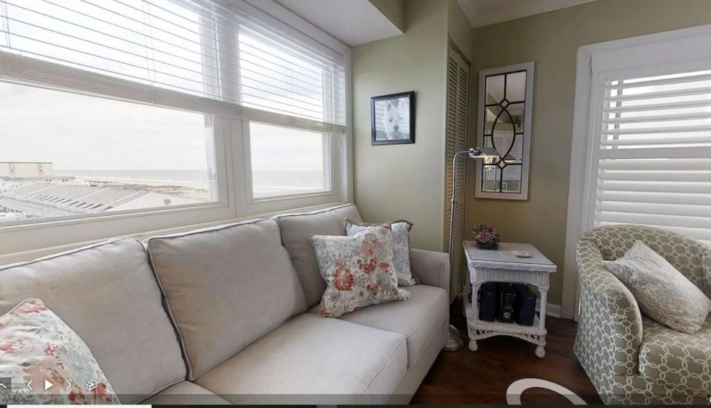 Marylander Condominiums, 90 Steps From The Beach Ocean City Buitenkant foto